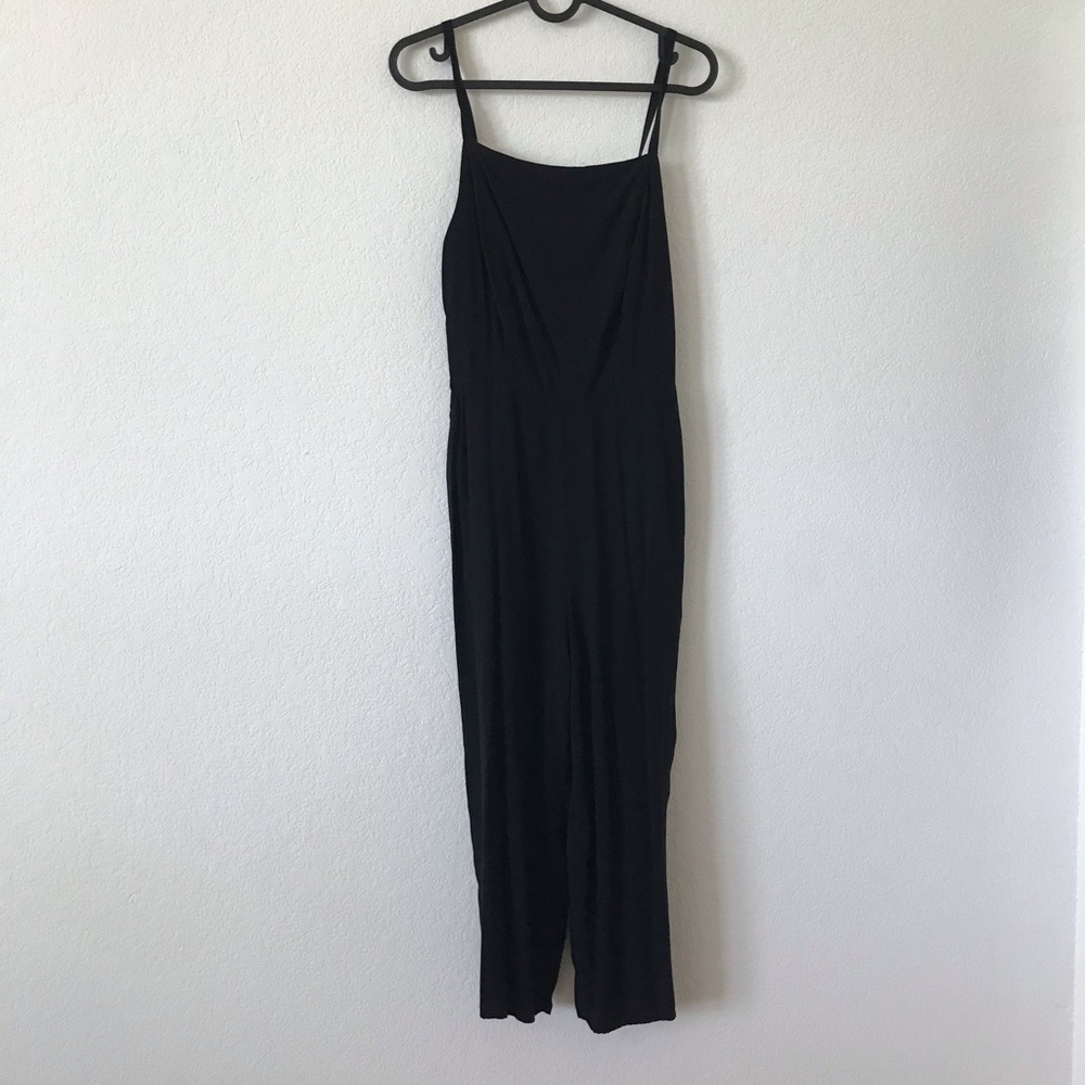 🖤BLACK OLD NAVY JUMPSUIT🖤